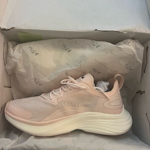 APL - brand new never worn. Womens streamline APL/ creme/anthraxite - size 9